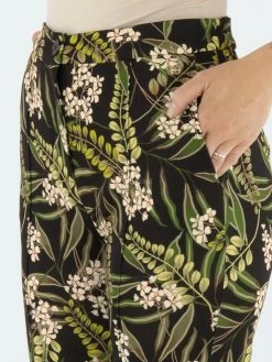 Marc Cain VC 81.63 J37 Pantalons Groen -Joseph Ribkoff Winkel 100002347 8