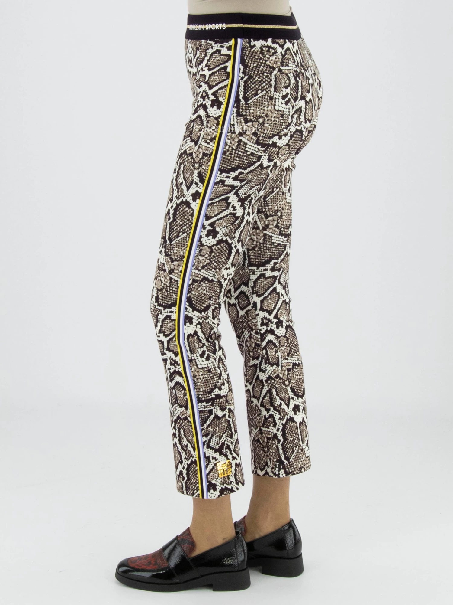 Marc Cain VS 81.28 J34 Pantalons Taupe 5 Marc Cain VS 81.28 J34 Pantalons Taupe - Afbeelding 3