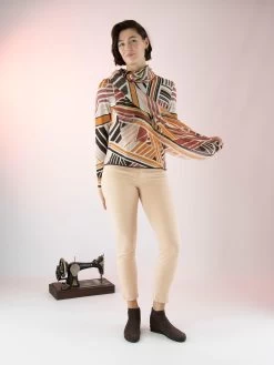 Marc Cain VC 82.13 D03 Jeans Poeder -Joseph Ribkoff Winkel 104000656 7