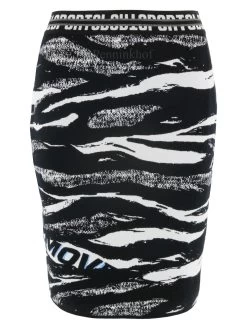 Marc Cain TS 71.03 M02 Rokken Zwart