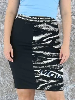 Marc Cain TS 71.03 M02 Rokken Zwart 10 Marc Cain TS 71.03 M02 Rokken Zwart -Joseph Ribkoff Winkel 120000769 3