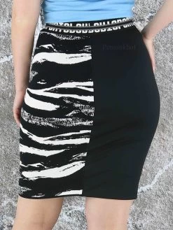 Marc Cain TS 71.03 M02 Rokken Zwart 12 Marc Cain TS 71.03 M02 Rokken Zwart -Joseph Ribkoff Winkel 120000769 5