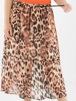 Marc Cain VS 71.05 W02 Rokken Rood 18 Marc Cain VS 71.05 W02 Rokken Rood -Joseph Ribkoff Winkel 120000825 8