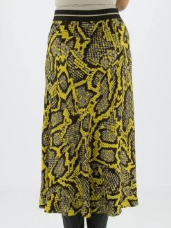 Marc Cain VS 71.10 W75 Rokken Geel 14 Marc Cain VS 71.10 W75 Rokken Geel -Joseph Ribkoff Winkel 120000853 4