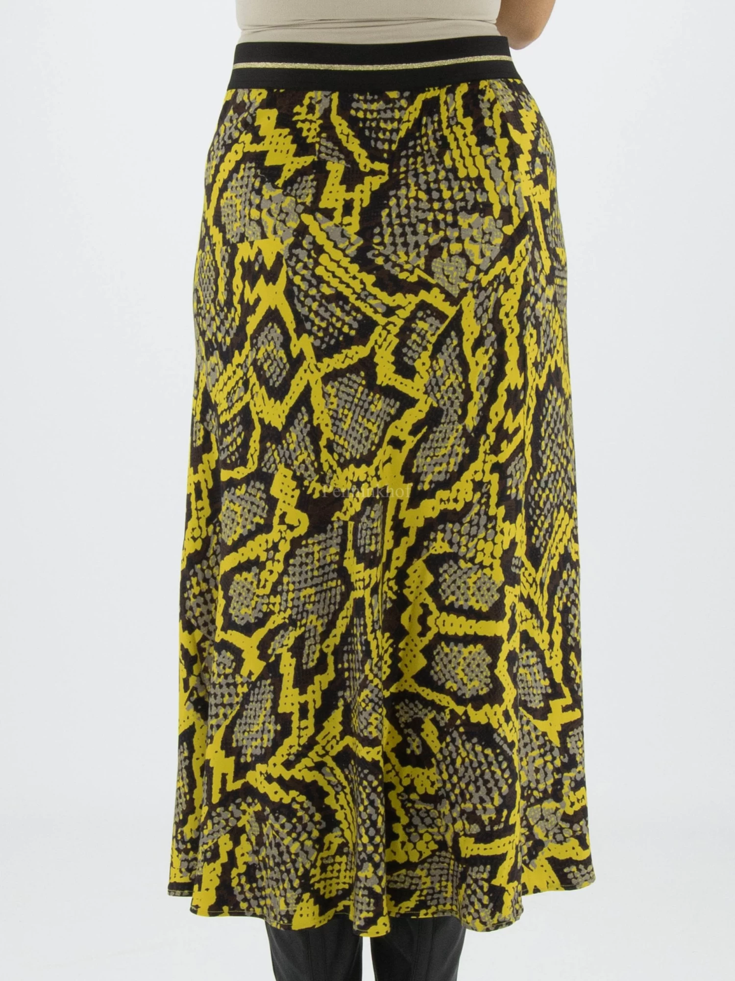 Marc Cain VS 71.10 W75 Rokken Geel 6 Marc Cain VS 71.10 W75 Rokken Geel - Afbeelding 4