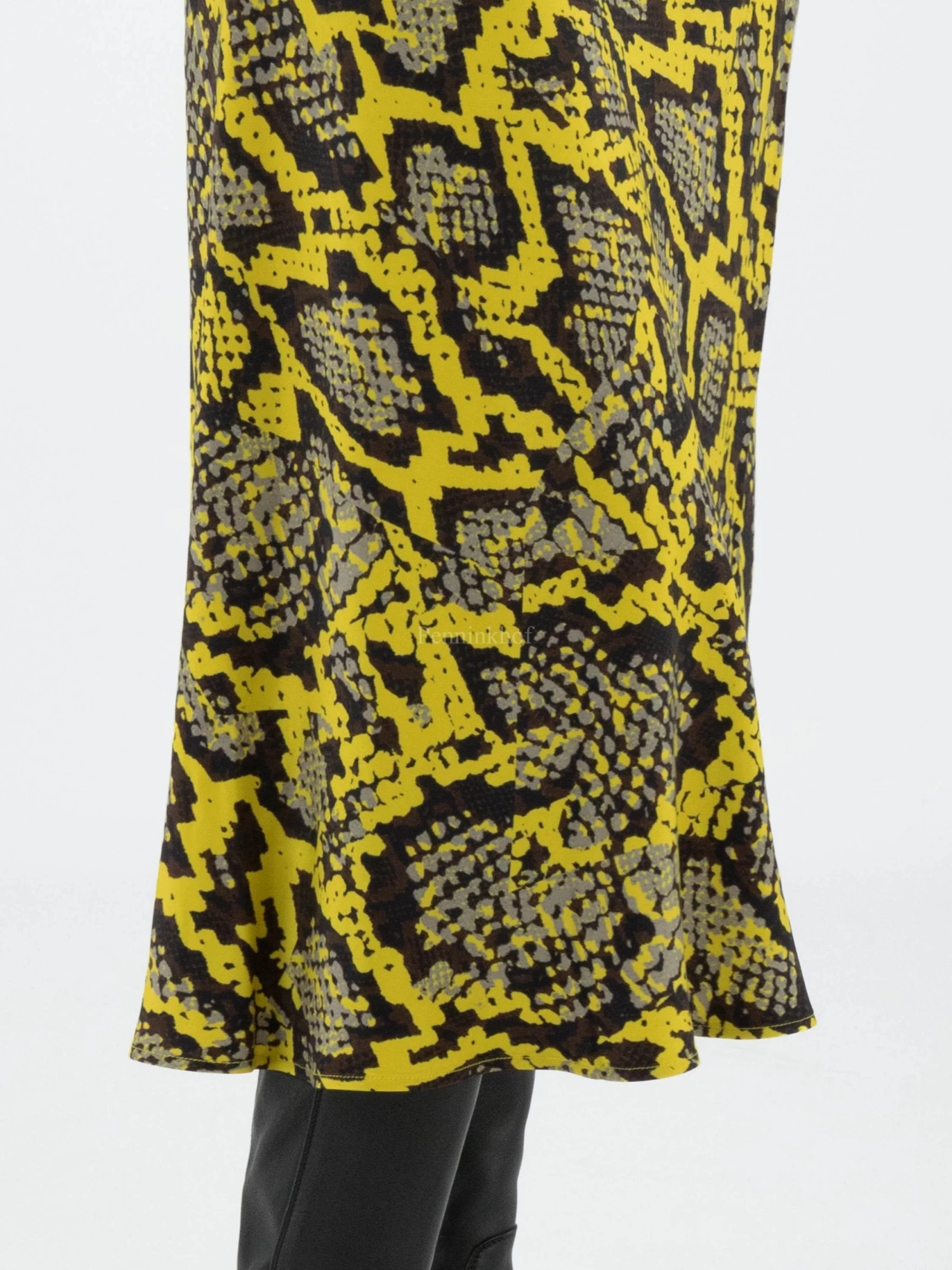 Marc Cain VS 71.10 W75 Rokken Geel 10 Marc Cain VS 71.10 W75 Rokken Geel - Afbeelding 8