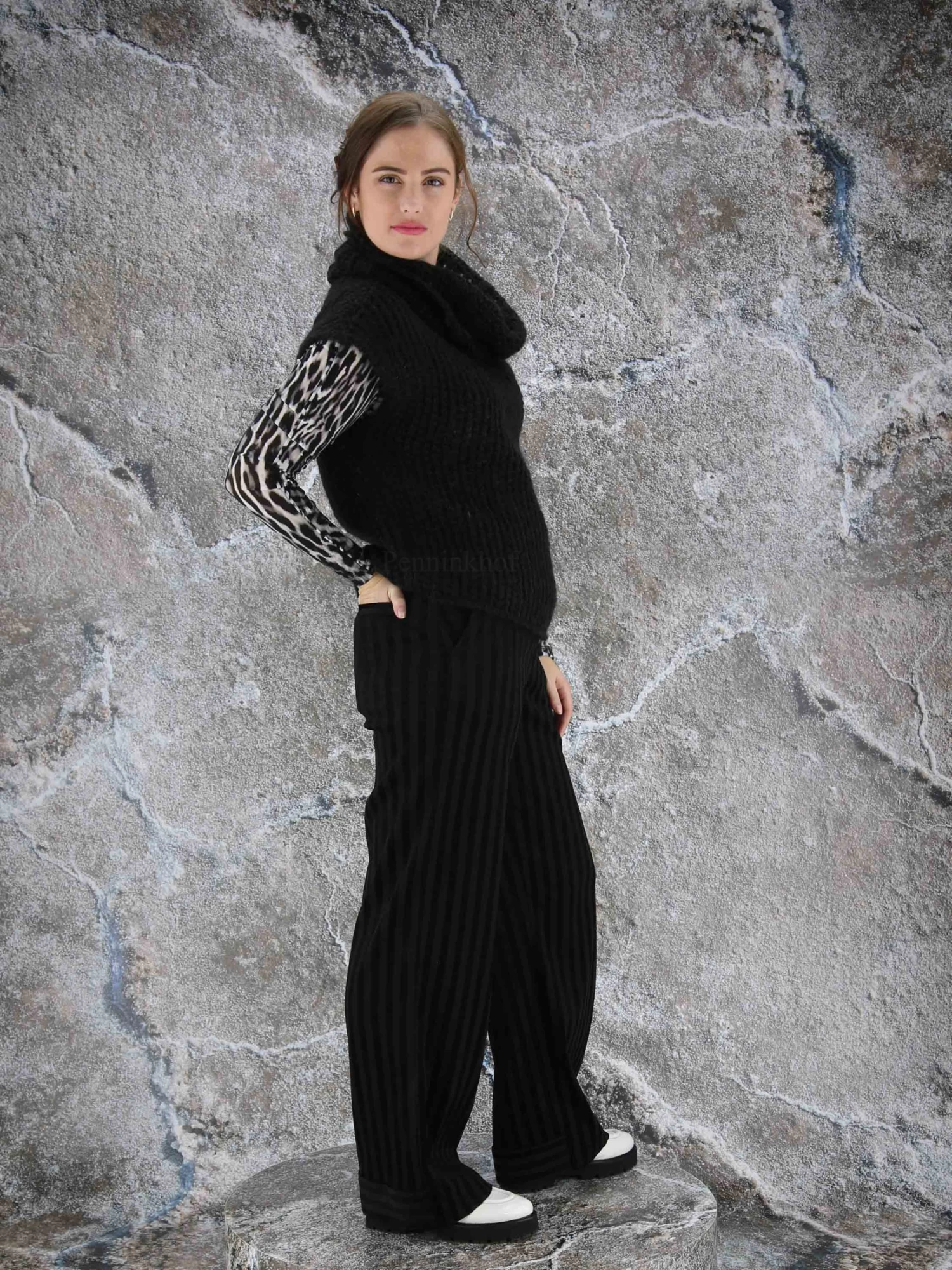 Annette Görtz KASIA 35501 Tops Zwart 10 Annette Görtz KASIA 35501 Tops Zwart - Afbeelding 8