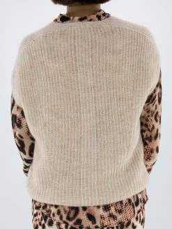 Marc Cain VS 42.01 M18 Tops Beige 19 Marc Cain VS 42.01 M18 Tops Beige -Joseph Ribkoff Winkel 134000063 9