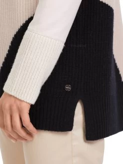 Marc Cain VC 42.01 M62 Tops Beige -Joseph Ribkoff Winkel 134000067 4