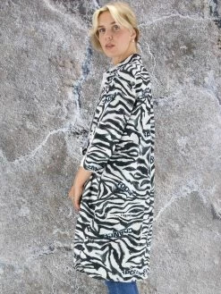 Marc Cain TS 21.18 W17 Jurken Wit -Joseph Ribkoff Winkel 160100619 3