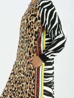 Marc Cain VS 21.10 W04 Jurken Bruin 18 Marc Cain VS 21.10 W04 Jurken Bruin -Joseph Ribkoff Winkel 160100692 8