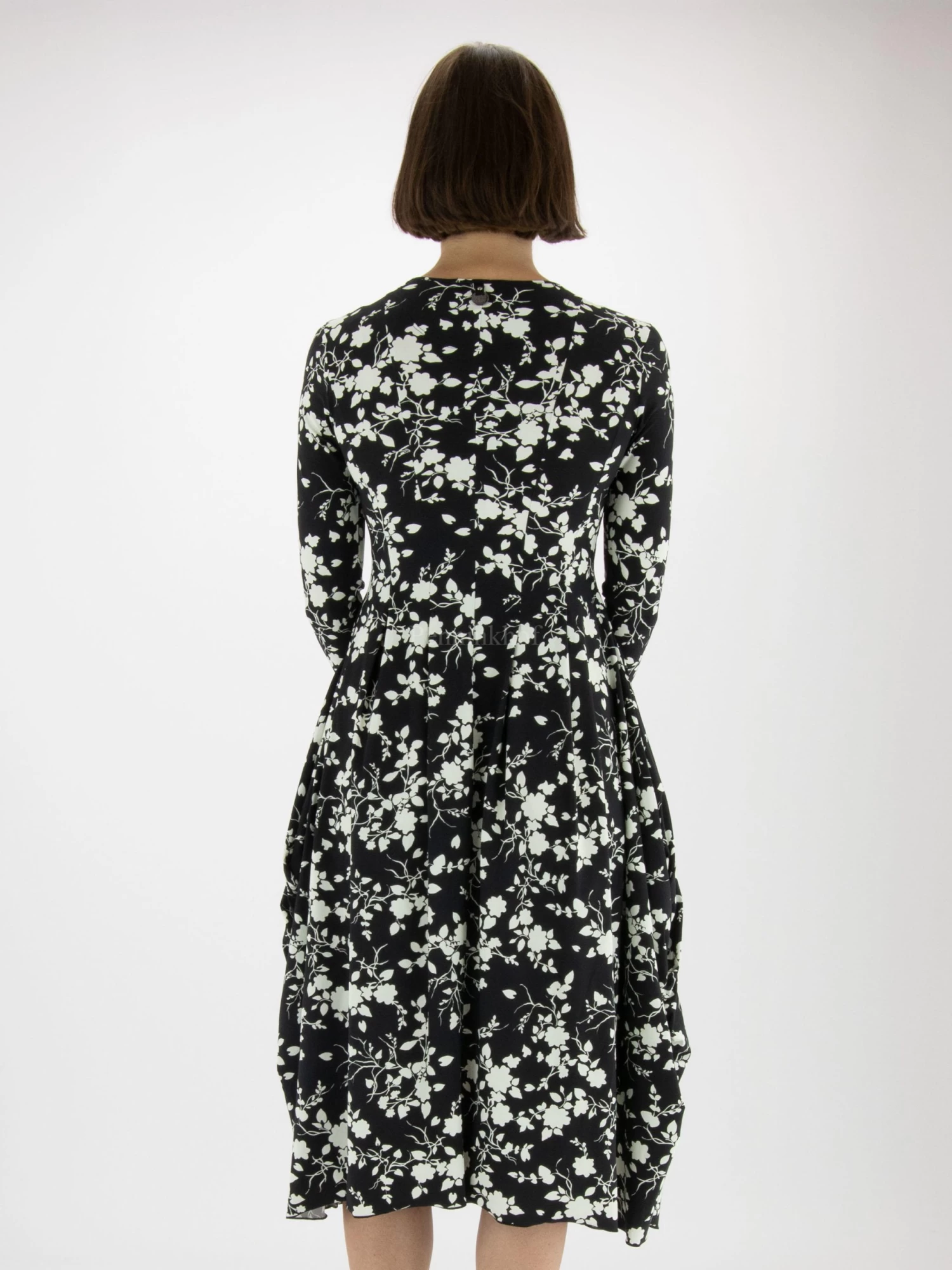 High AT LENGTH S21724 Jurken Zwart 6 High AT LENGTH S21724 Jurken Zwart - Afbeelding 4