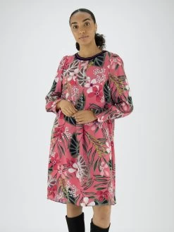 Marc Cain VC 21.61 W61 Jurken Rood -Joseph Ribkoff Winkel 160100710 2