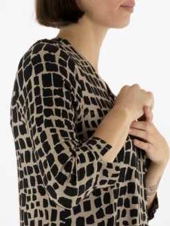 Joseph Ribkoff 233073 Jurken Taupe -Joseph Ribkoff Winkel 160100723 9